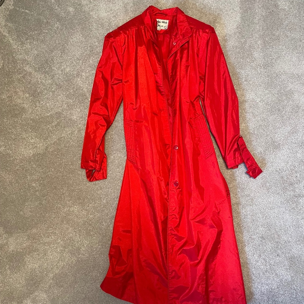 RED NYLON TRENCH COAT